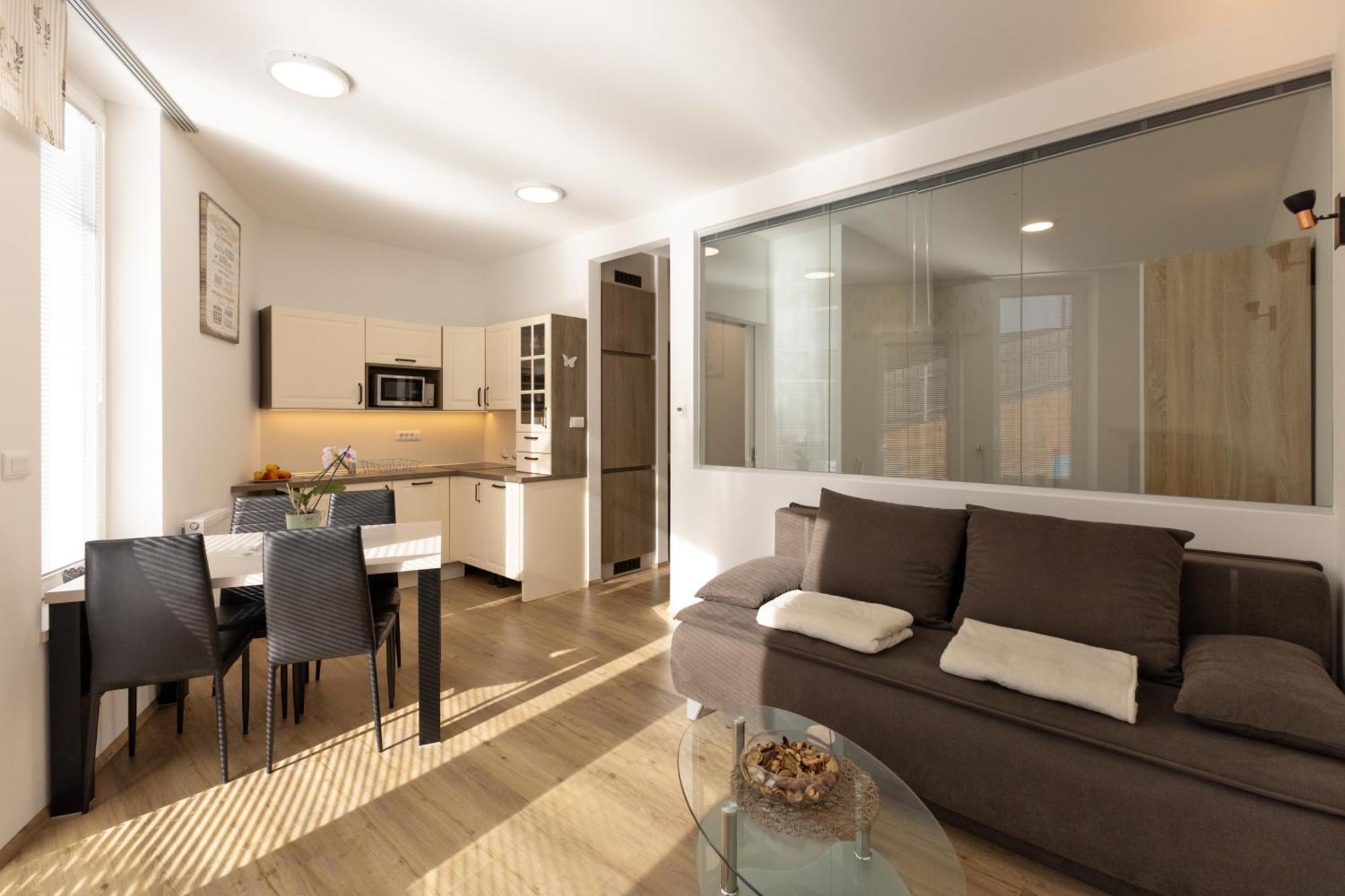 Apartmaji "La Vie Est Belle" Kranjska Gora Luaran gambar