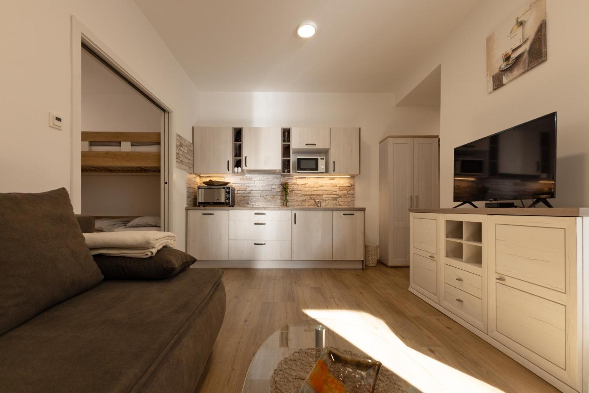 Apartmaji "La Vie Est Belle" Kranjska Gora Luaran gambar